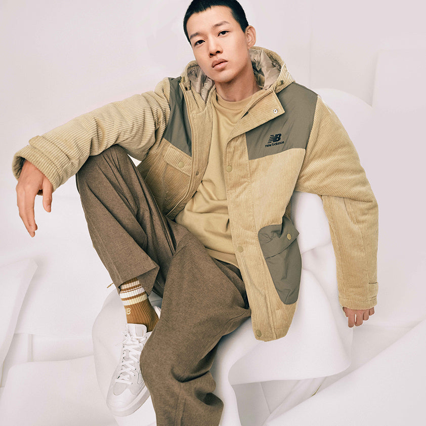 New Balance NB 302 zamshli engil va qulay kul rangdagi kam qavatli Uniseks shortilar