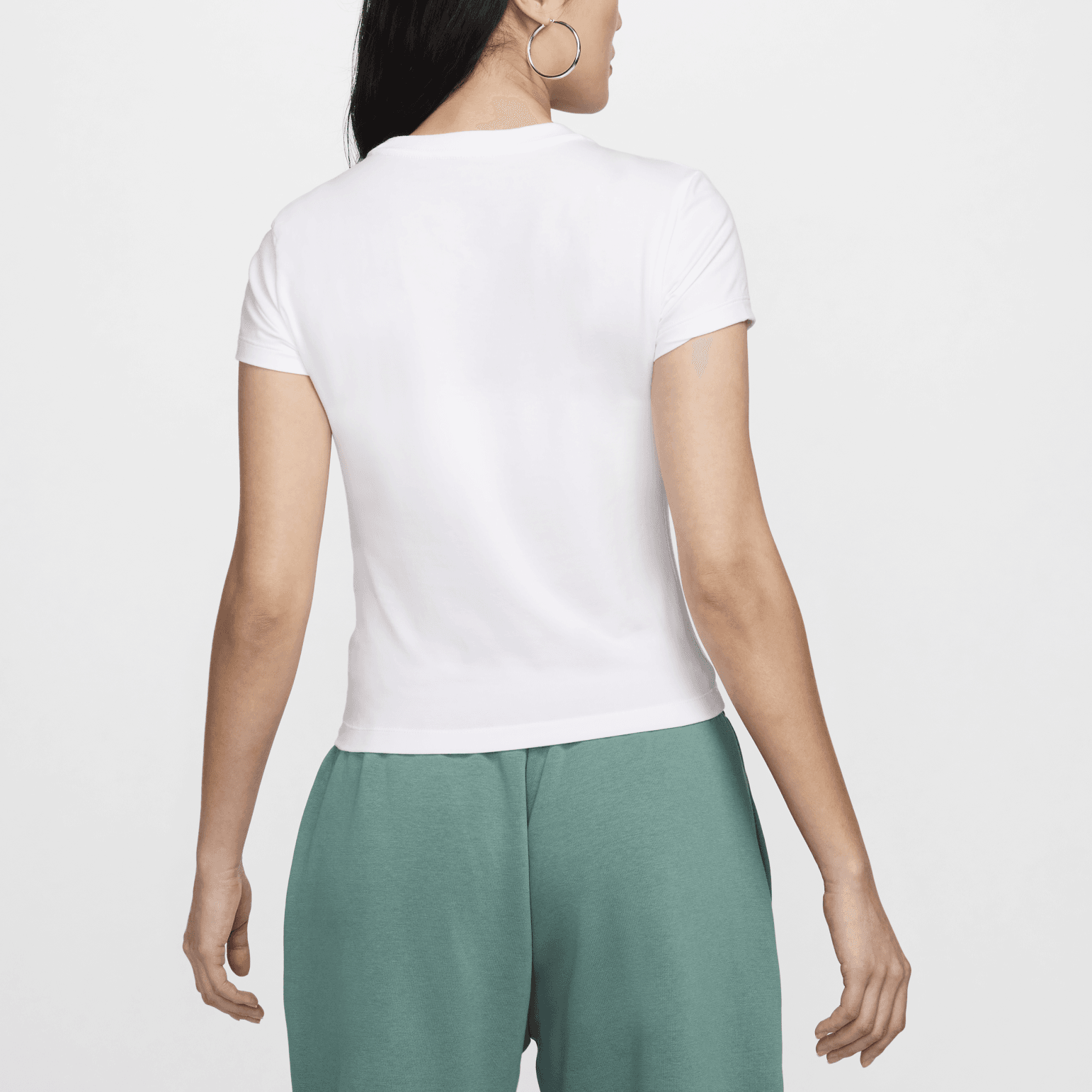 Футболка женская Nike Sportswear - Boxette Shop