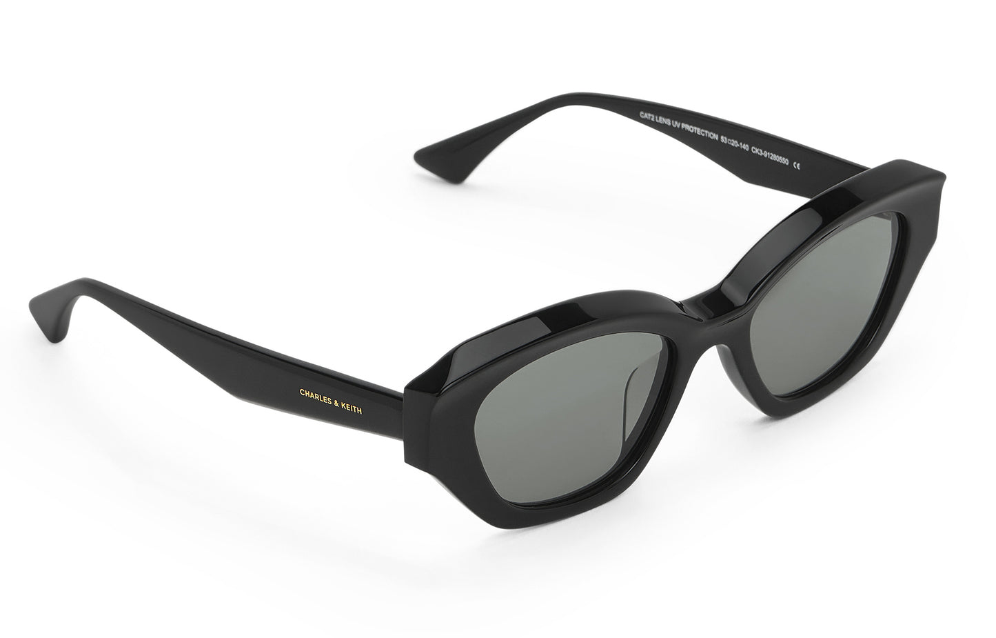 Солнцезащитные очки женские Charles & Keith "Cat Eye"