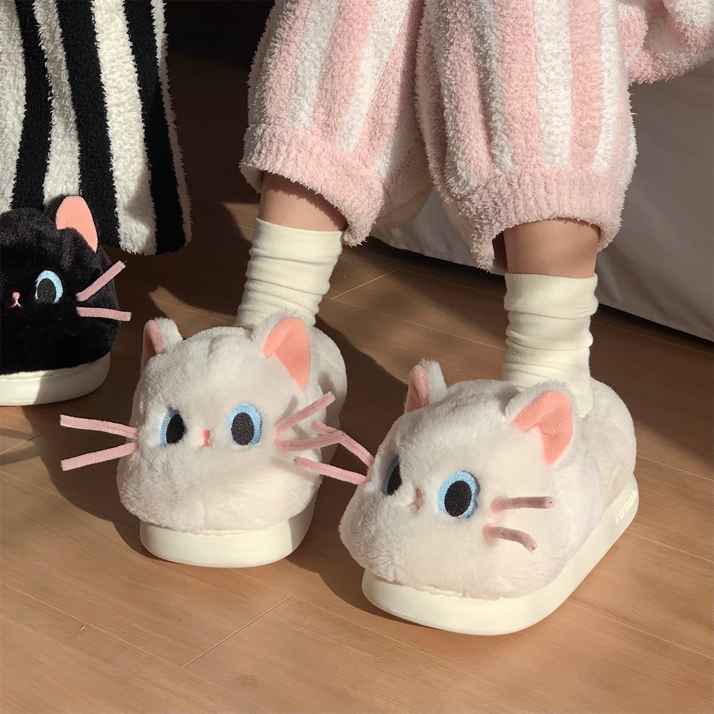 Тапочки женские Disney Love