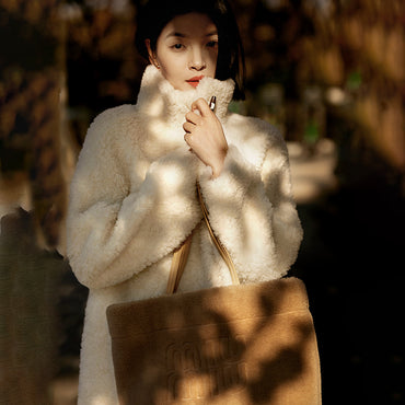 Ayollar uchun Kaiser paltosi