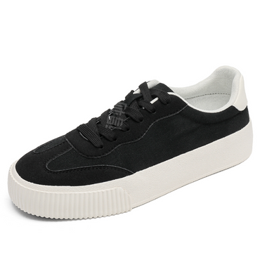 Erkaklar AAA 1955-yildan beri krossovkalar