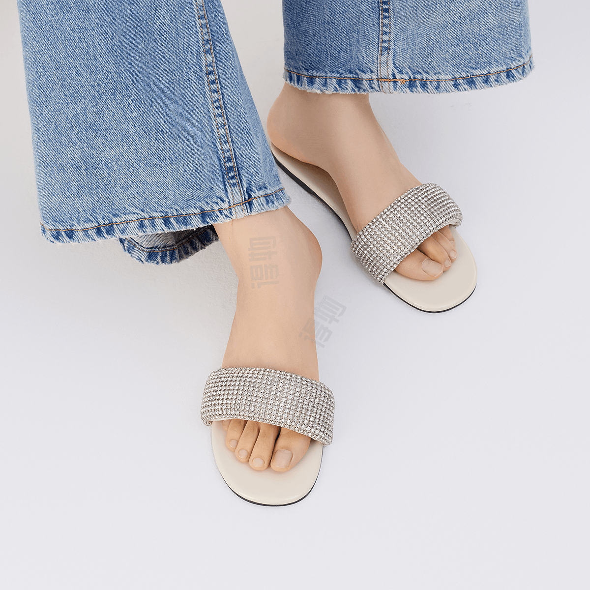 Тапочки женские Charles & Keith - Boxette Shop