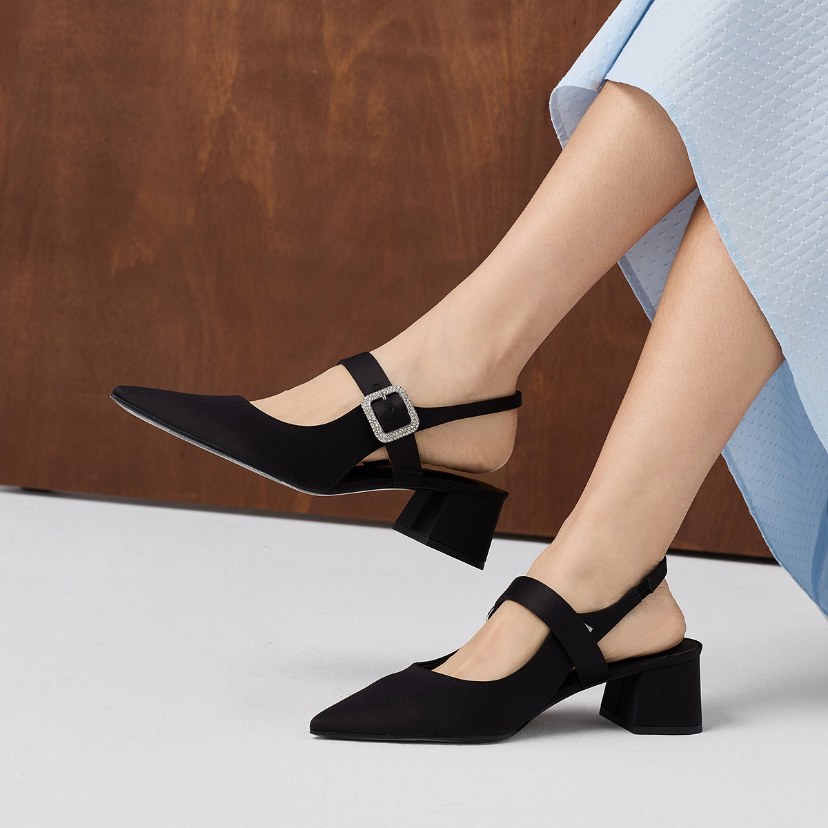 Charles &amp; Keyt ayollar sandallari