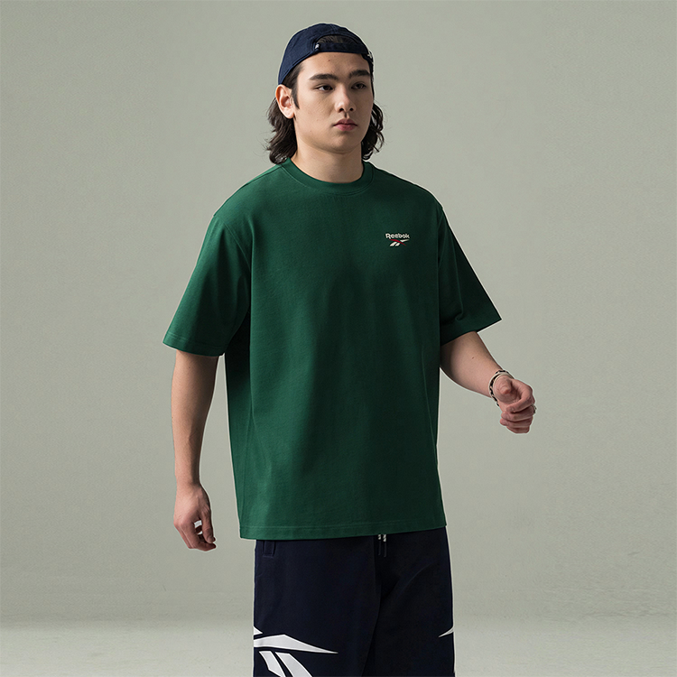 Reebok erkaklar futbolkasi