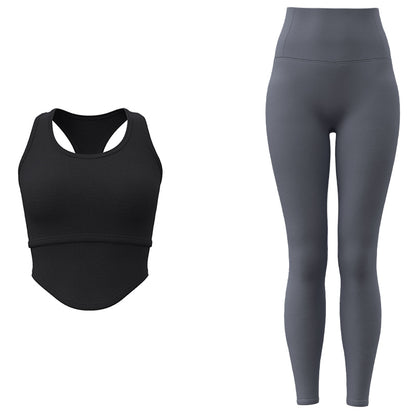 FARO ayollar sport kostyumi