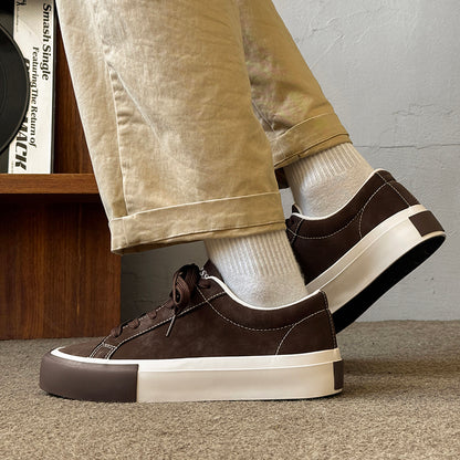 Vanssi krossovkalari