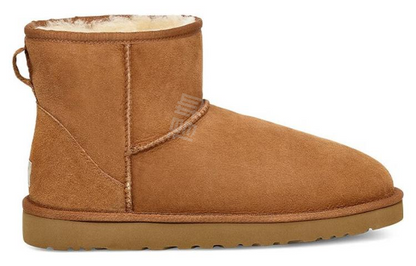 Ugg classic mini овчина теплые мягкие короткие снежные сапоги мужские каштанового цвета
