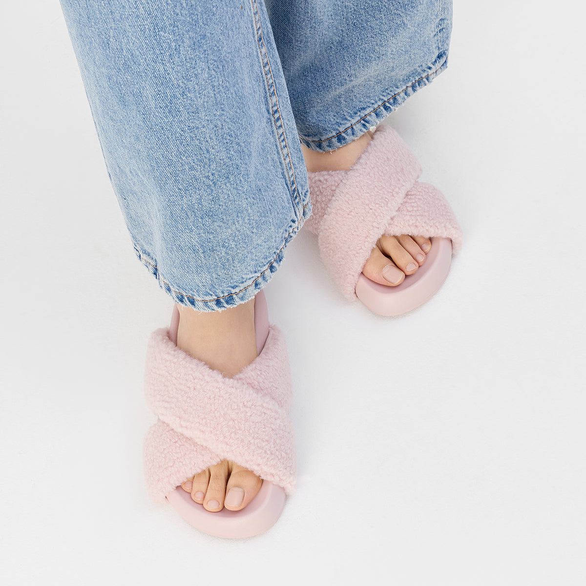 Charlz va Keyt flip-floplar