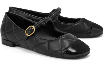 Charlz va Keyt ayollar poyabzali