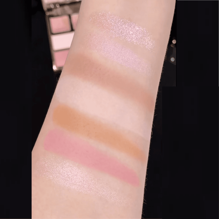 Палитра для лица Charlotte Tilbury 2025 Christmas Limited Edition - Boxette Shop