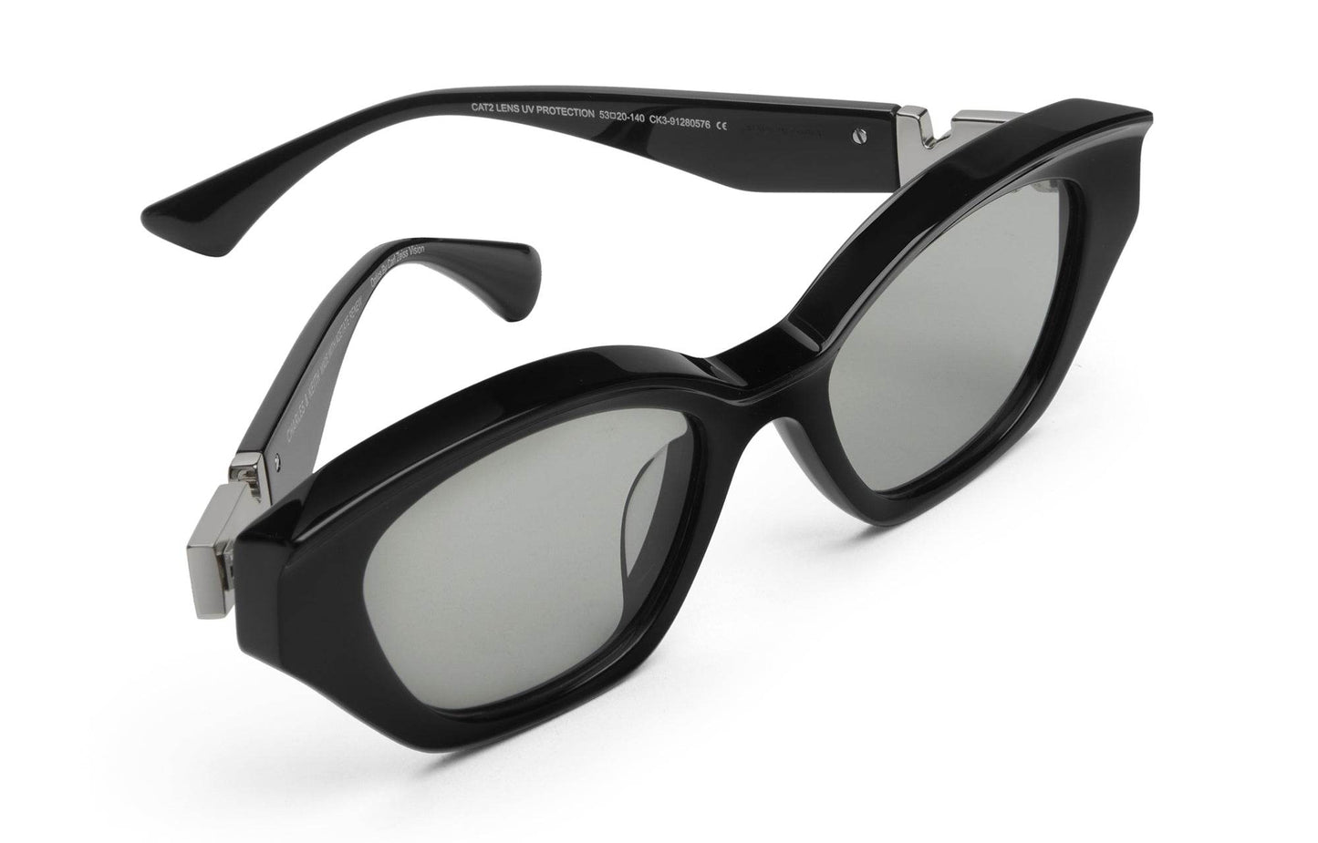 Солнцезащитные очки женские Charles&Keith - Boxette Shop