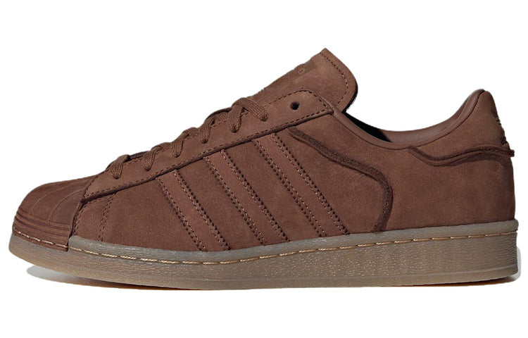 Ayollar uchun Adidas Superstar Series 82 krossovkalari