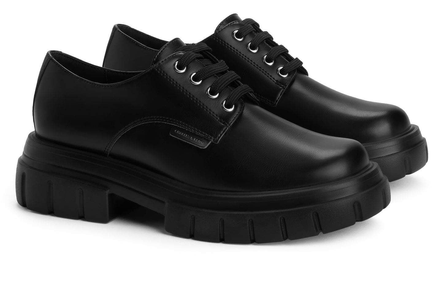 Оксфорды женские Charles & Keith