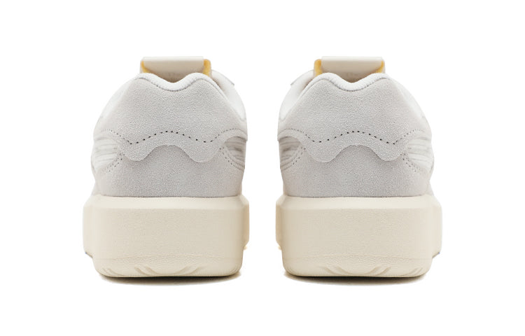 New Balance NB 302 zamshli engil va qulay kul rangdagi kam qavatli Uniseks shortilar