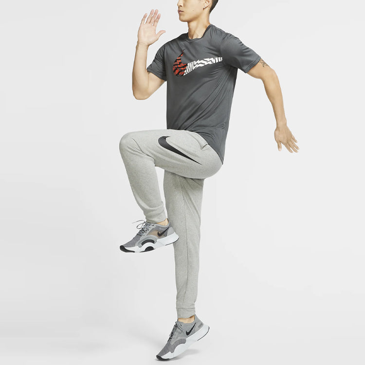 Nike erkaklar sport shimlari