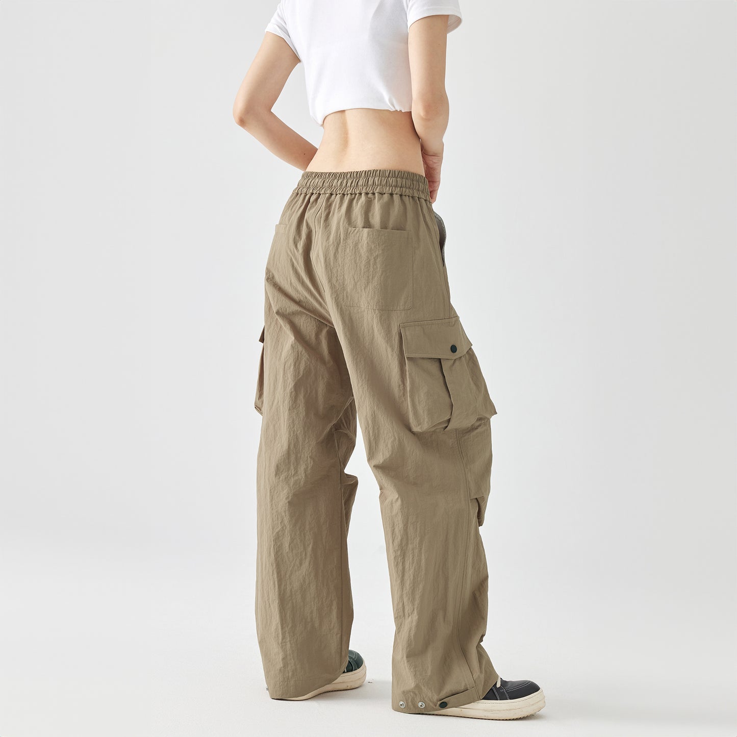 Golfcross asosiy modellari harflar logotipi bosma bir rangli plili ko'p cho'ntakli ish kiyimi tog 'tizimi ochiq havoda dam olish uchun sport kostyumi erkaklar va ayollar modellari