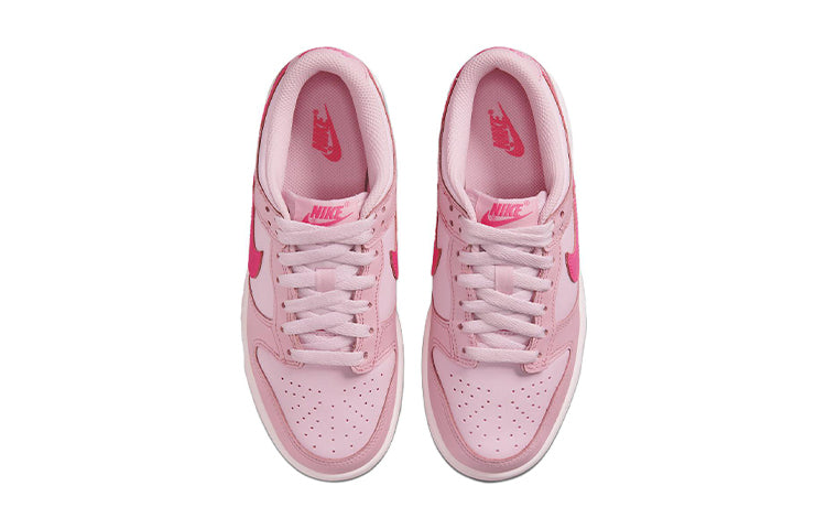 Nike Dunk "Triple Pink" ayollar krossovkalari