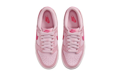 Nike Dunk "Triple Pink" ayollar krossovkalari
