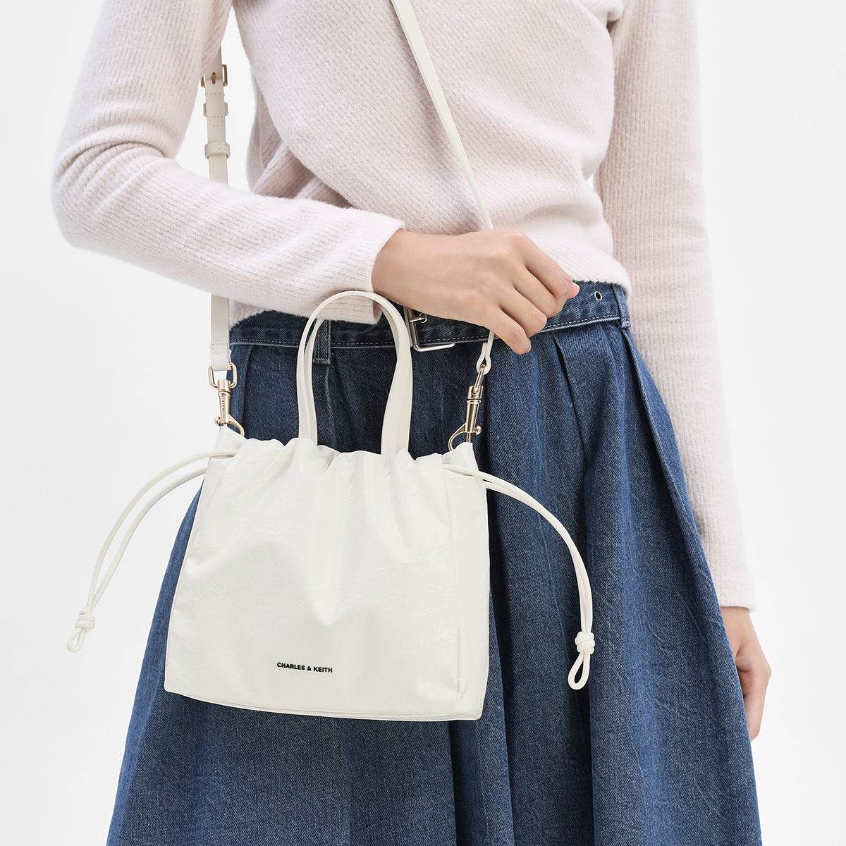 Сумка женская Charles&Keith Ck Soft Drawstring Pu S - Boxette Shop