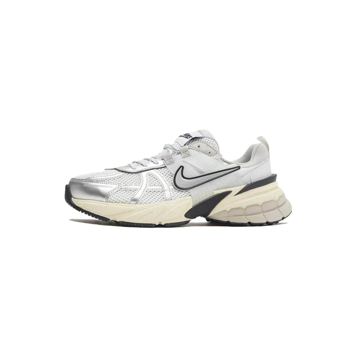 Кроссовки Nike V2K Run - Boxette Shop