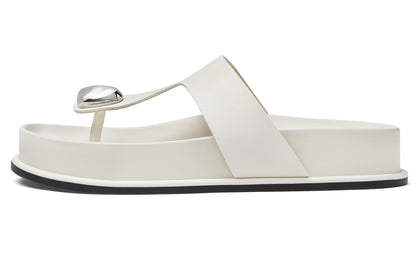 Charlz va Keyt flip-floplar