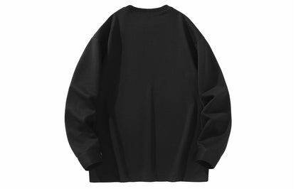 Paddy Julia Amerika tide brendi harflari bir xil rangdagi brend logotipi bo'sh tasodifiy uzun yengli kozok bir xil paragraf bilan erkaklar va ayollar