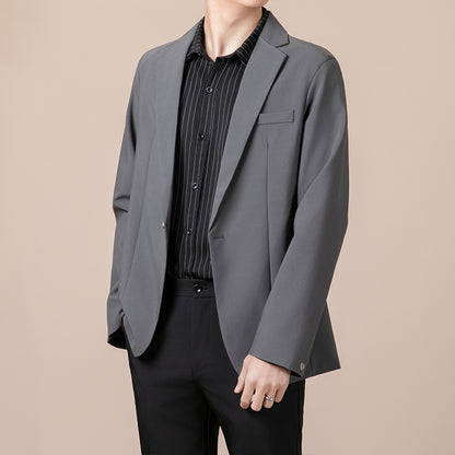 Anti-ofis trendining koreyscha versiyasi erkaklarning kichkina toplari chiroyli bo'sh Gonkong uslubidagi ko'ylagi erkaklar ko'p qirrali kundalik kostyumi engil hashamatli kostyum erkaklar modellari