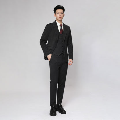 Johnhollis erkaklar kostyumi