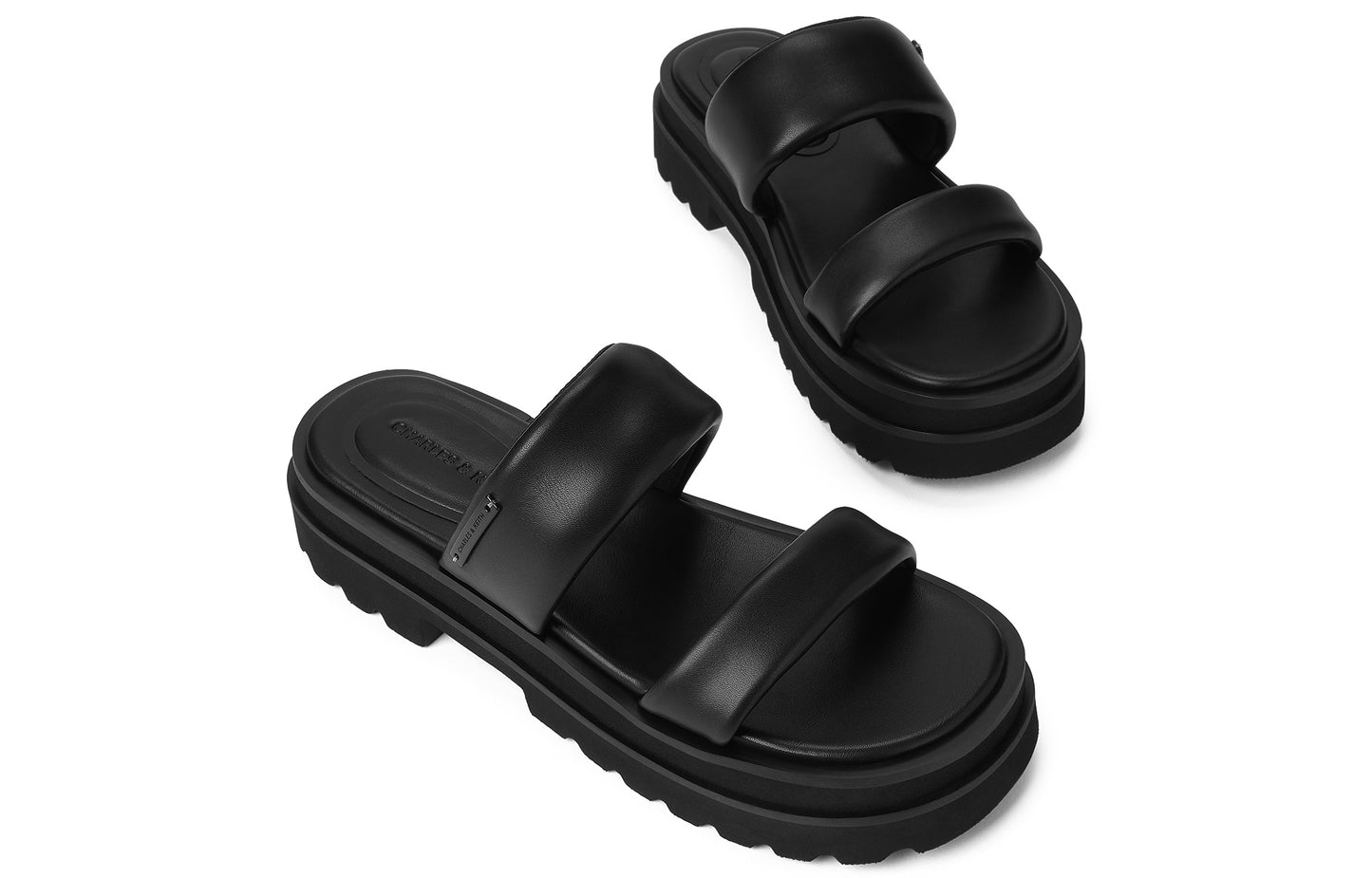 Charlz va Keyt ayollar flip-floplari