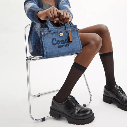Сумка женская Coach Cargo 20 Cursive Logo Embroidery - Boxette Shop
