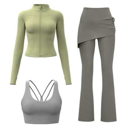 FARO ayollar sport kostyumi