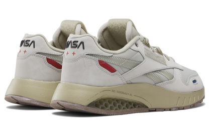 Кроссовки NASA x Reebok Classic Leather Hexalite