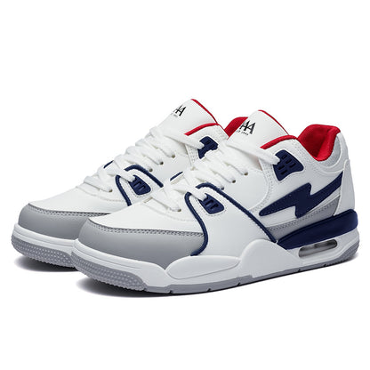 Erkaklar AAA 1955-yildan beri krossovkalar