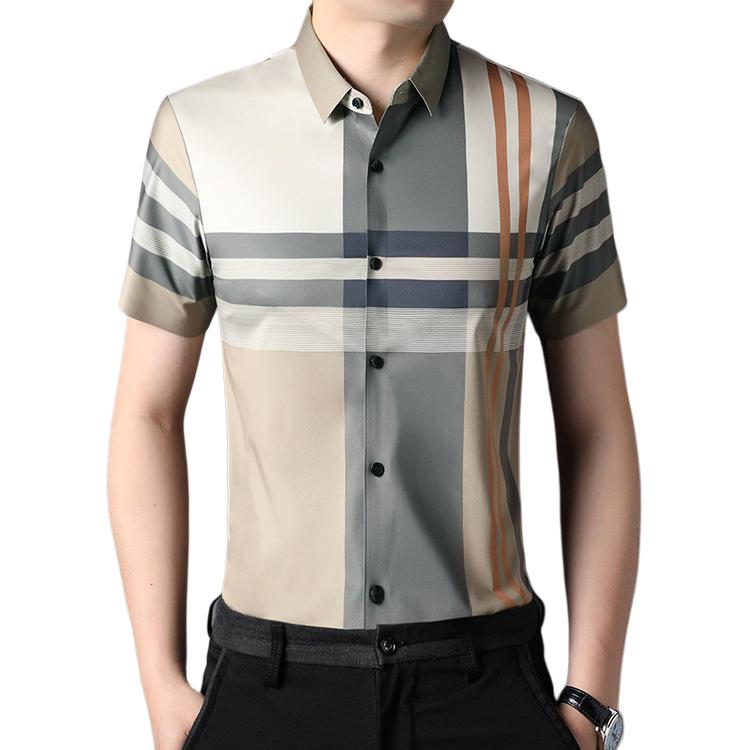 Pierre Cardin Pierre Cardin markasiz, dazmollanmagan, qulay va ko'p qirrali erkaklar ko'ylagi.