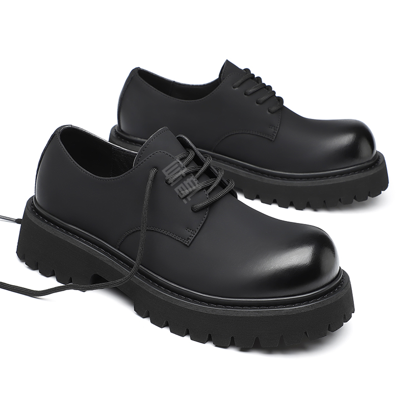 Erkaklar uchun Playboy poyabzallari