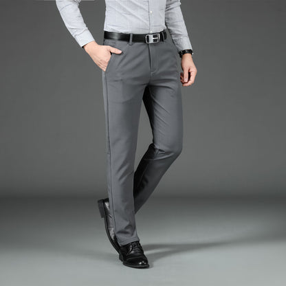 Erkaklar Playboy shimlari