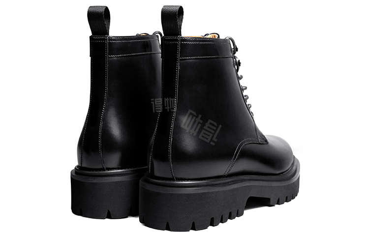 Thom Wills erkaklar etiklari