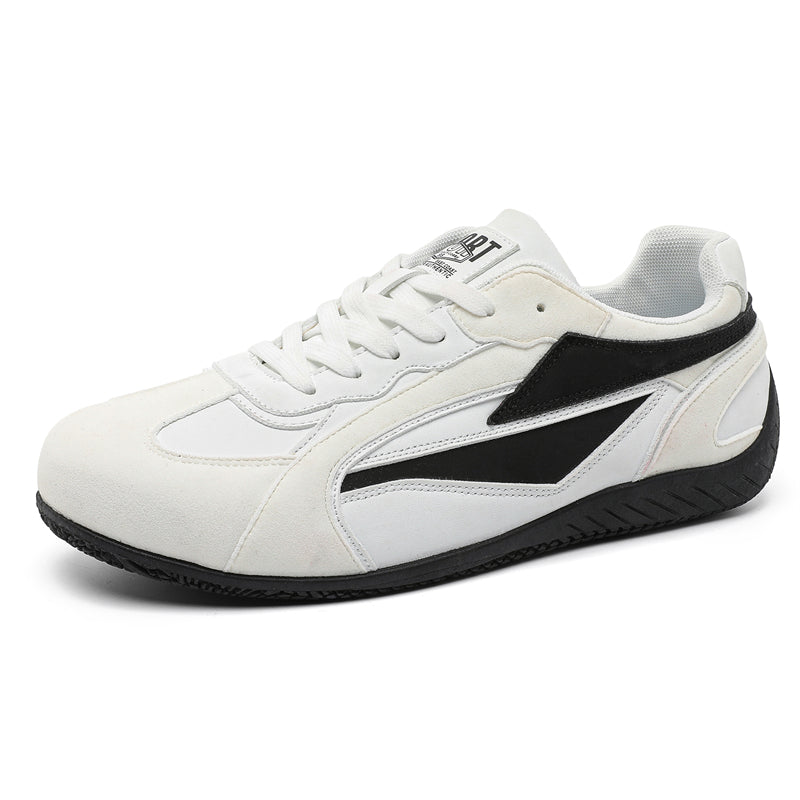 Erkaklar AAA 1955-yildan beri krossovkalar