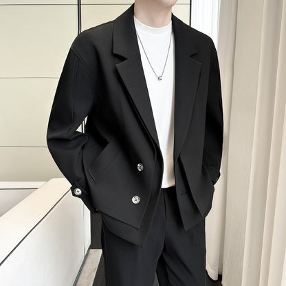 Hvga Koreyaning yuqori darajadagi dizayndagi engil etuk shamol gangsteri chiroyli to'lqinli tasodifiy eng nozik kalta kostyum erkaklar va ayollar bir xil modellar