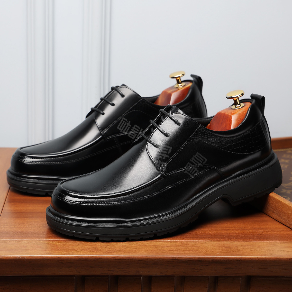 Playboy teri qalin taglik Britaniya trend yo'lovchi kundalik poyabzal erkaklar