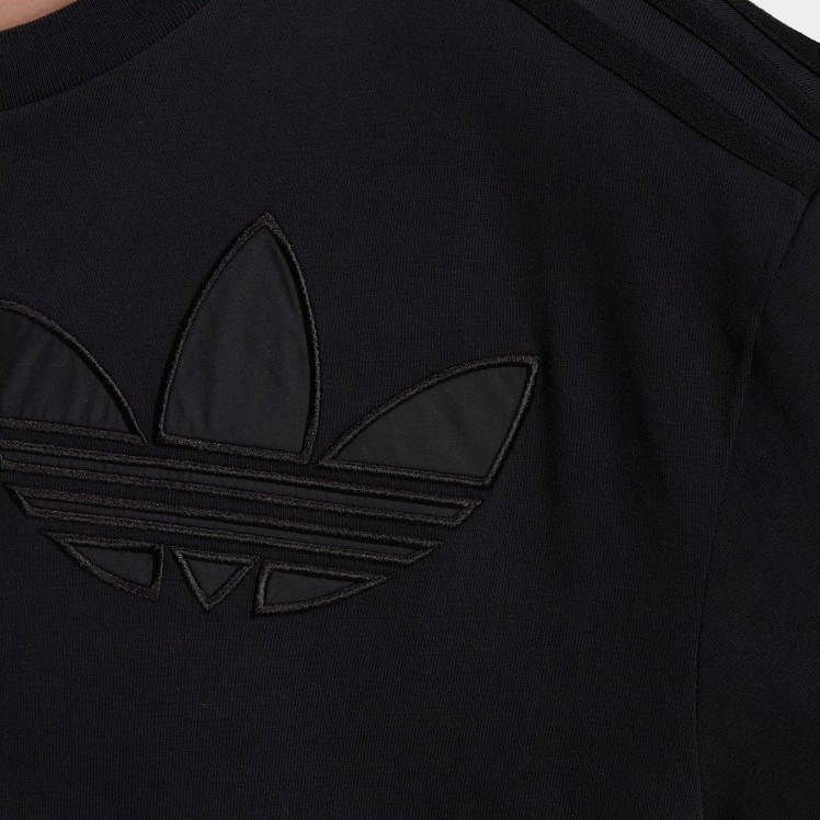 Adidas Originals ayollar futbolkasi
