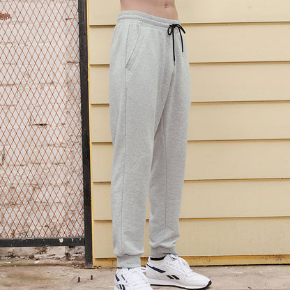 Reebok letter logotipi chizilgan trikotaj sport shimlari uniseks kulrang