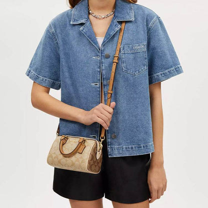 Сумка женская Coach Rowan 18 Logo Zip Closure Coated - Boxette Shop