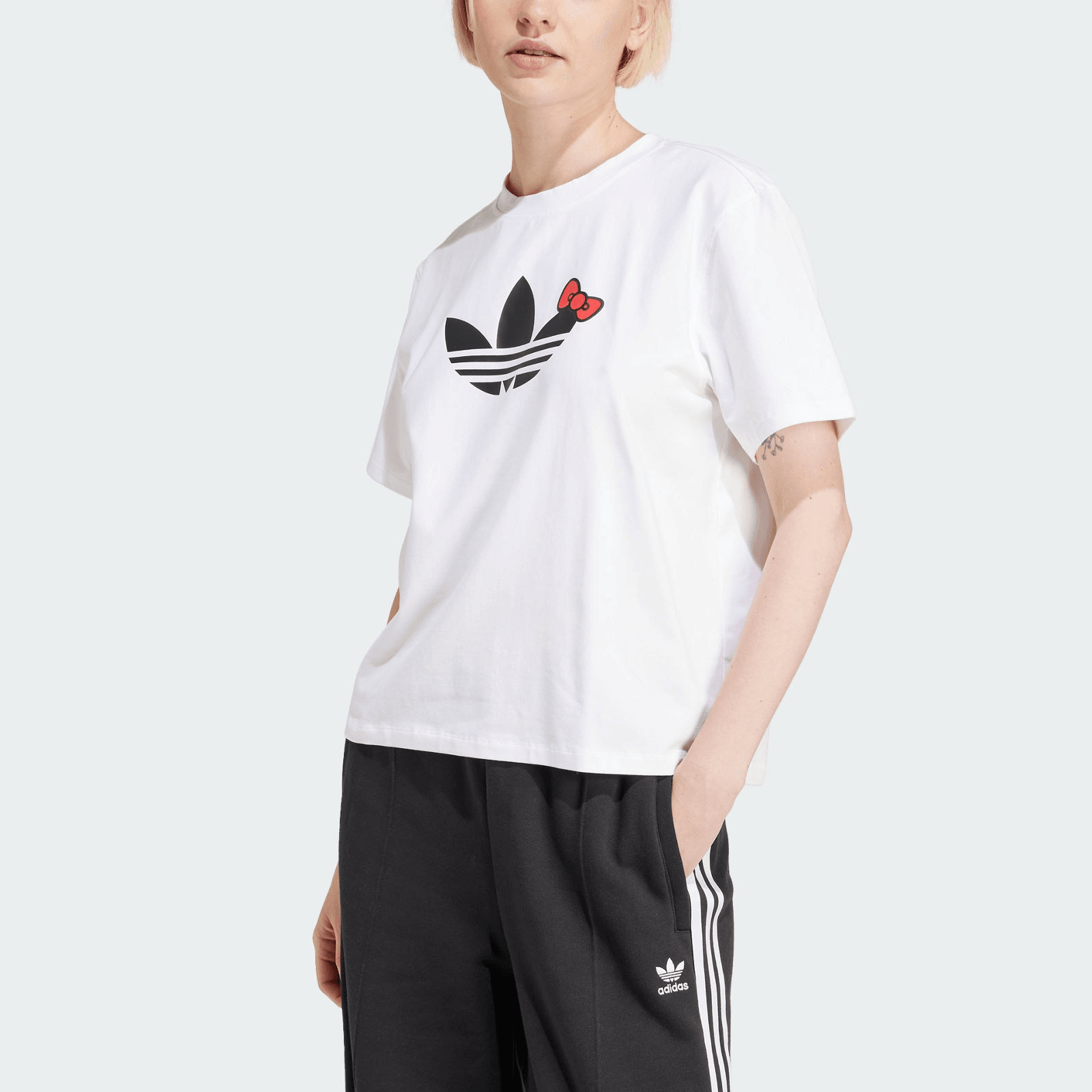 Футболка женская Adidas x hello kitty - Boxette Shop