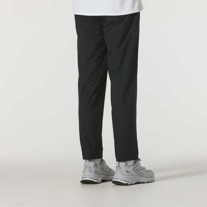 New Balance Running Fitness Training Qulay nafas oladigan erkaklar uchun qora yugurish shimi