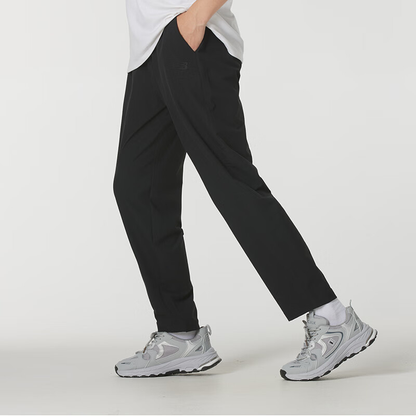 New Balance Running Fitness Training Qulay nafas oladigan erkaklar uchun qora yugurish shimi