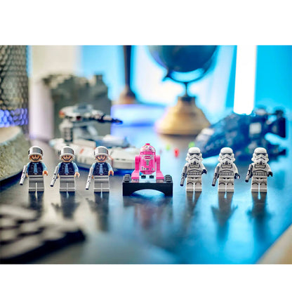 LEGO Imperial Transport va isyonchilarning uchuvchi kemasi (40755)