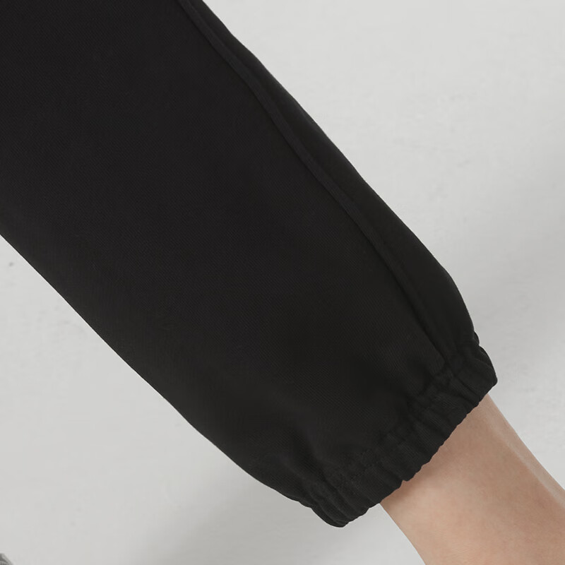 Qora rangdagi ayollar uchun New Balance qulay nafas oladigan kundalik to'rli shimlar