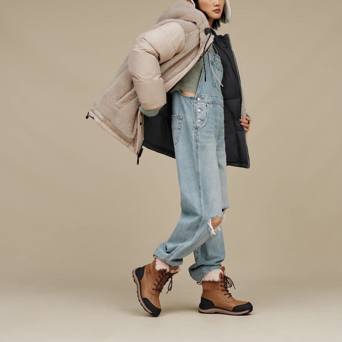 Ugg с капюшоном обратимый сплошной цвет молнии с длинным рукавом куртка куртка женская черная